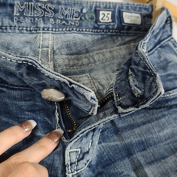 Miss Me Jeans Signature Boot Style JE104583R - Picture 6 of 12